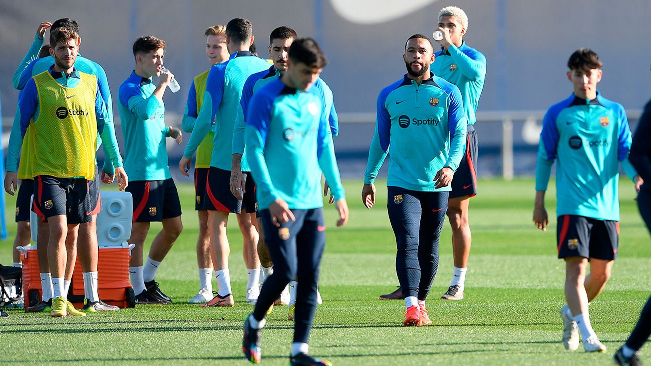 Jugadores del FC Barcelona durante un entrenamiento