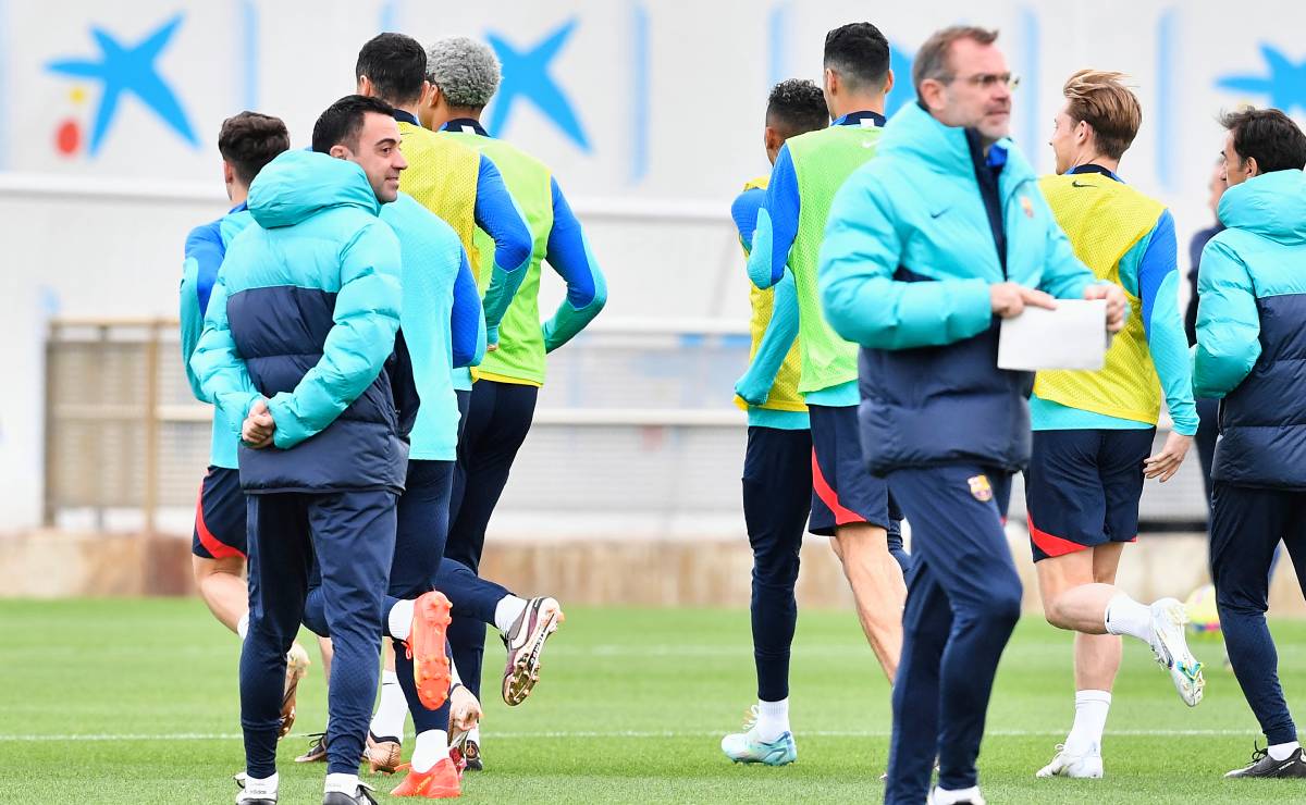 Xavi in a Barça training session