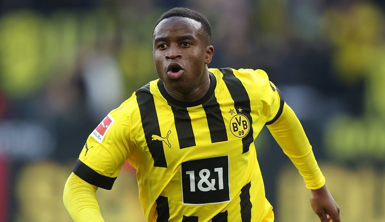 Moukoko with Dortmund