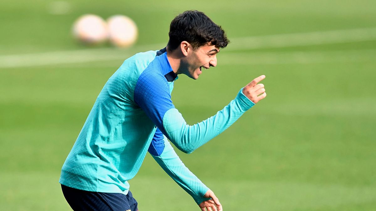 Pedri González durante un entrenamiento