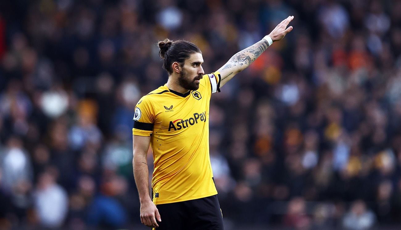 Rúben Neves with Wolves