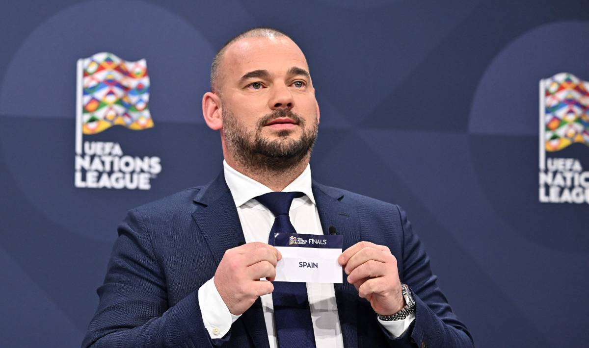 Sneijder at the Nations League draw