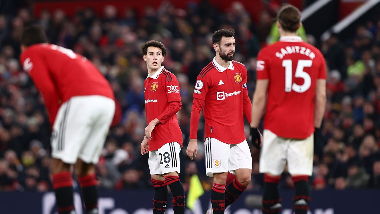 Manchester United players lament after drawing against Leeds (2-2)
