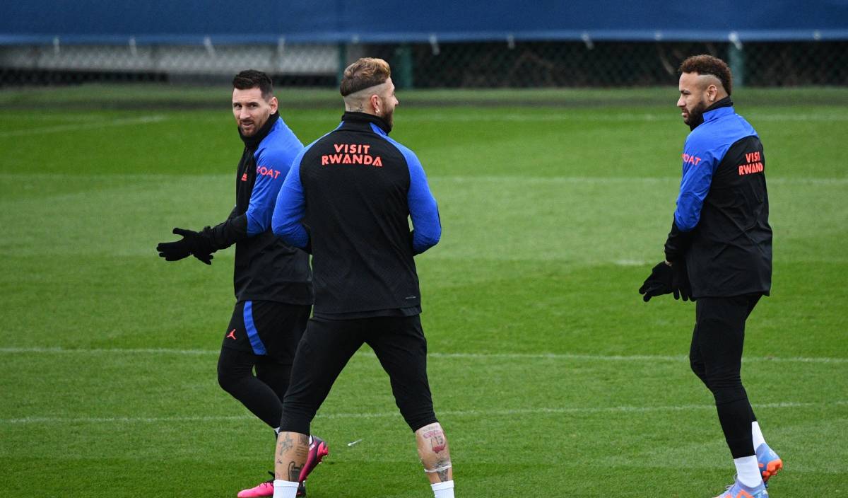 Messi, Ramos and Neymar train with PSG