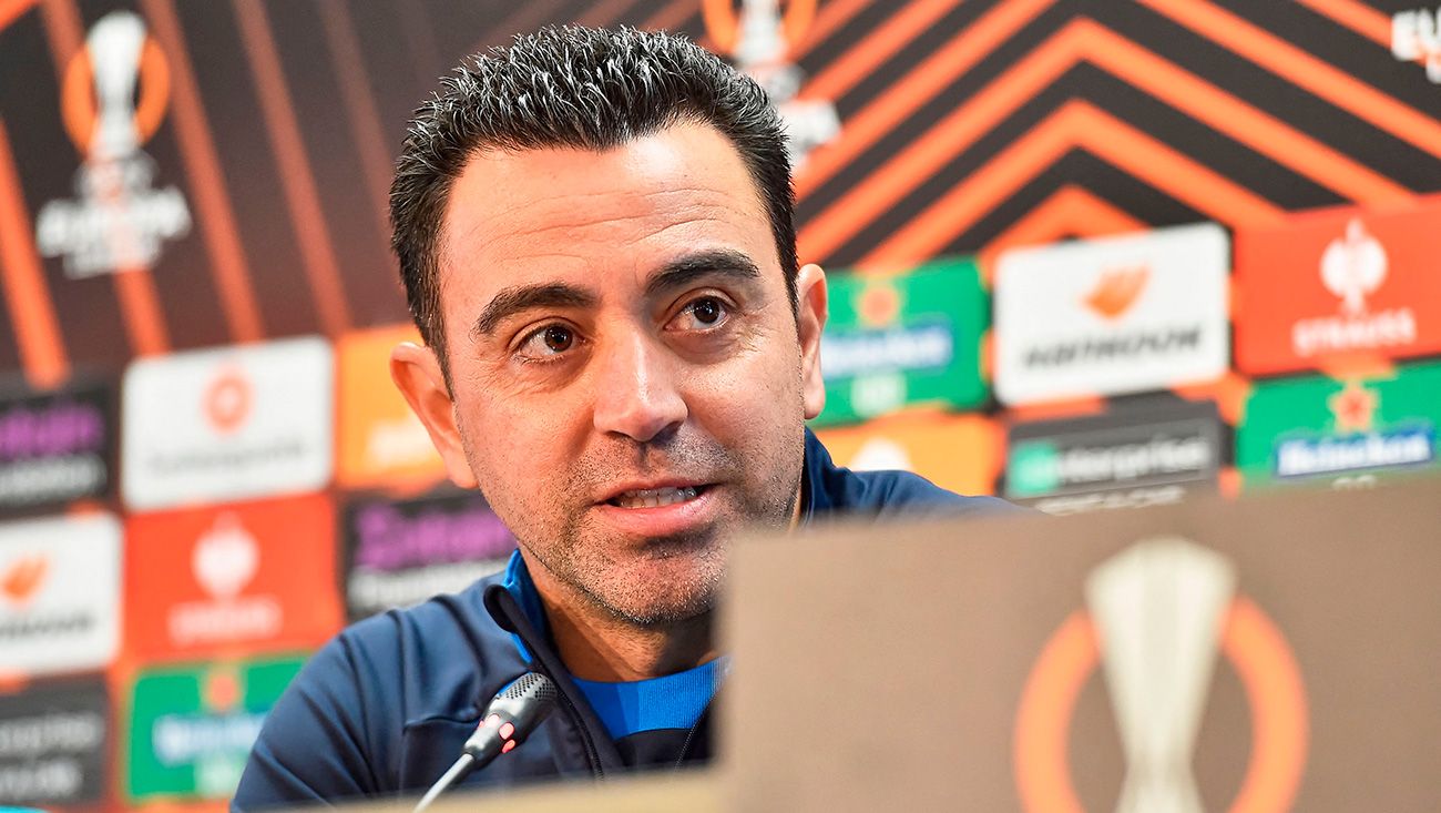 Xavi Hernández durante una rueda de prensa