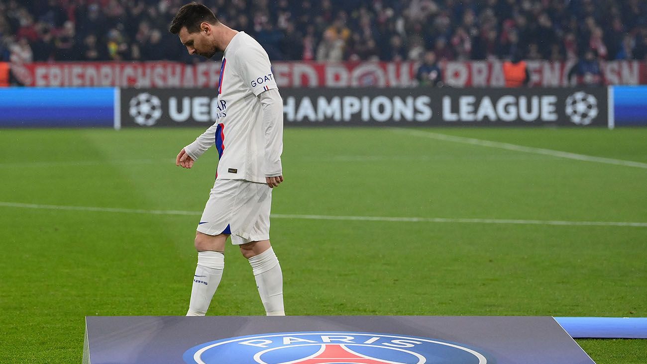 Leo Messi, cabizbajo antes del Bayern-PSG