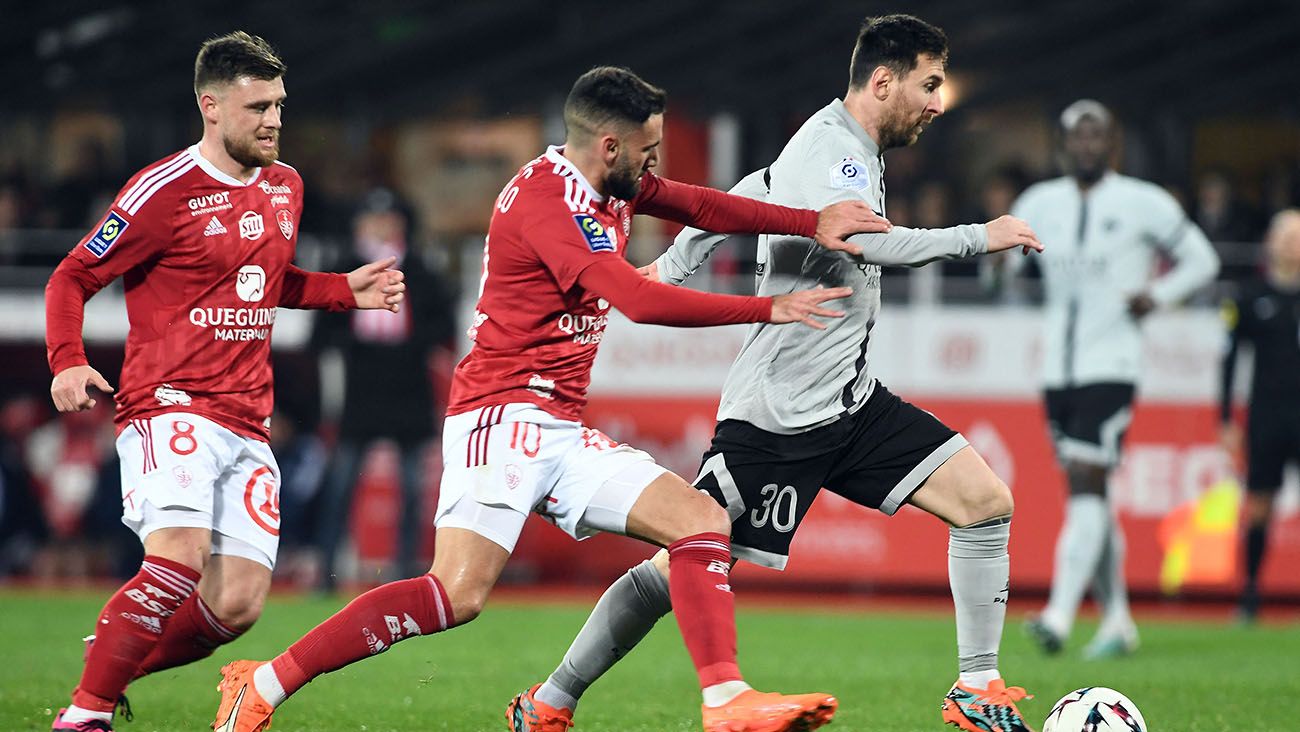 Leo Messi in the match against Stade Brestois (1-2)