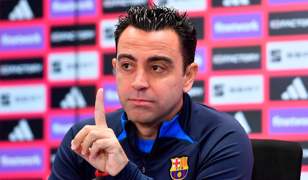 Xavi en rueda de prensa