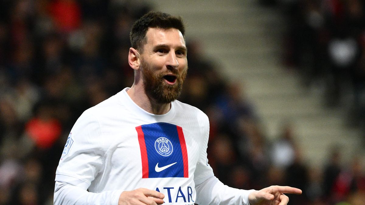 Lionel Messi celebra un gol con el PSG