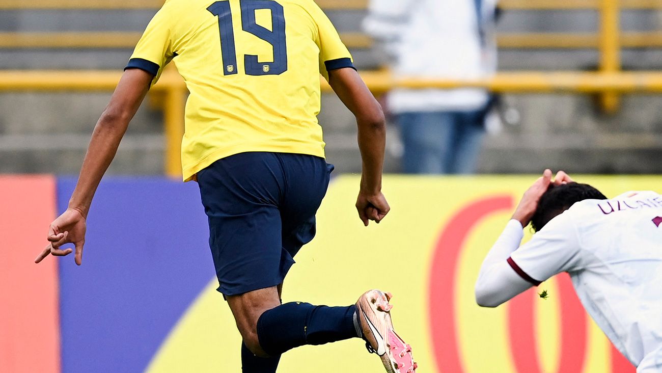 Jugador de Ecuador durante el Sudamericano Sub-20