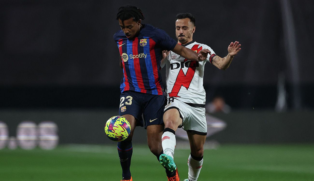 Jules Koundé against Rayo Vallecano