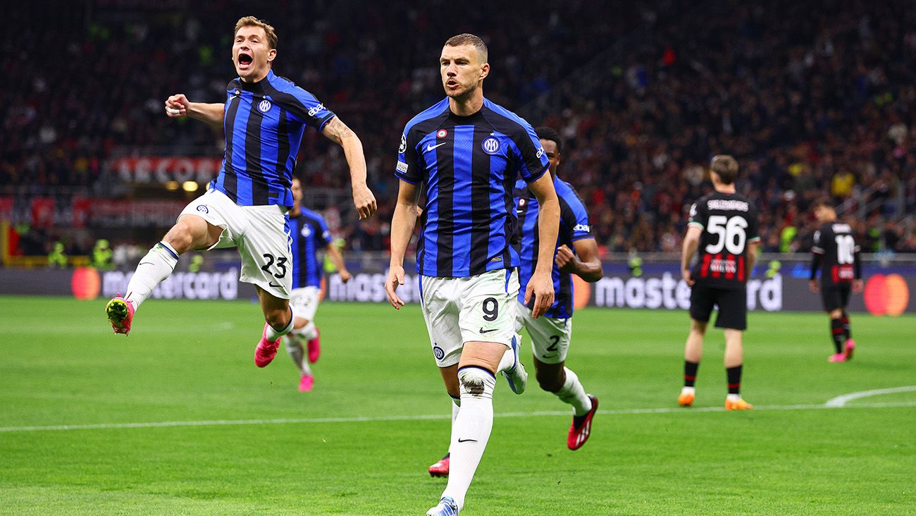 Edin Dzeko abrió el marcador en el Milán-Inter (0-2)