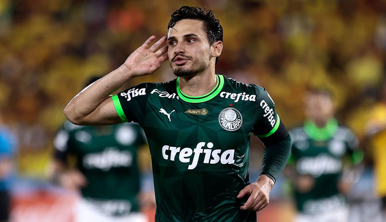 Raphael Veiga con el Palmeiras