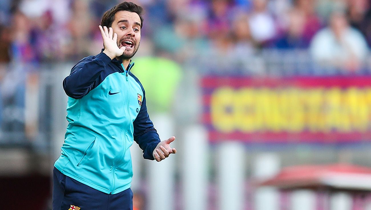 Jonatan Giraldez durante un partido del FC Barcelona