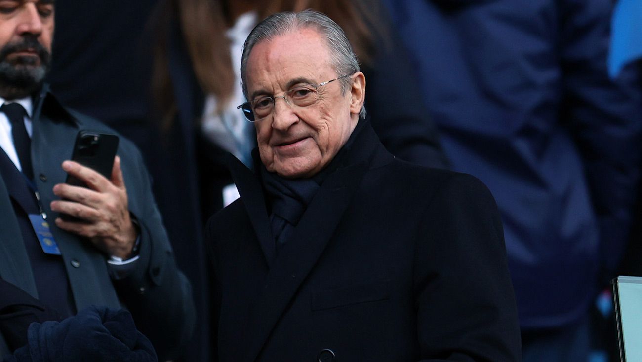 Florentino Pérez antes de un partido del Real Madrid