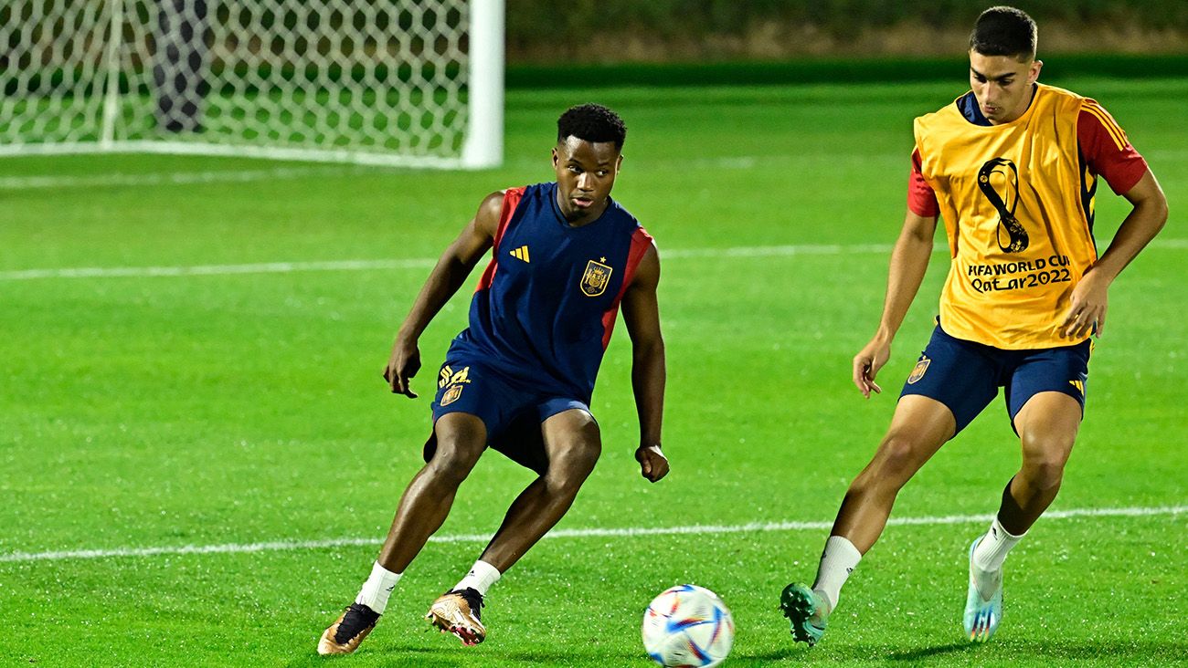 Ansu Fati in a training session with the National Team