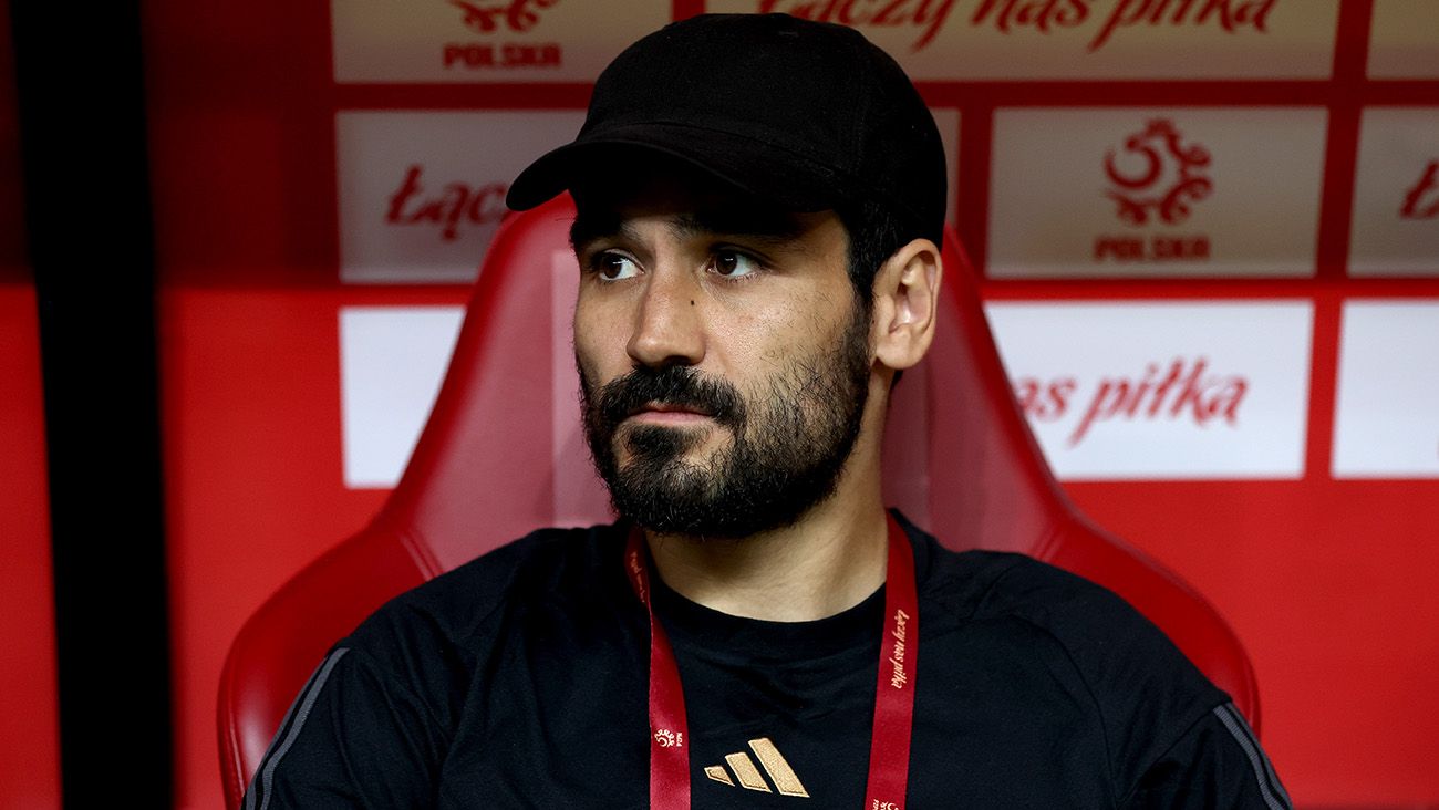 İlkay Gündogan watches a friendly from Germany from the bench