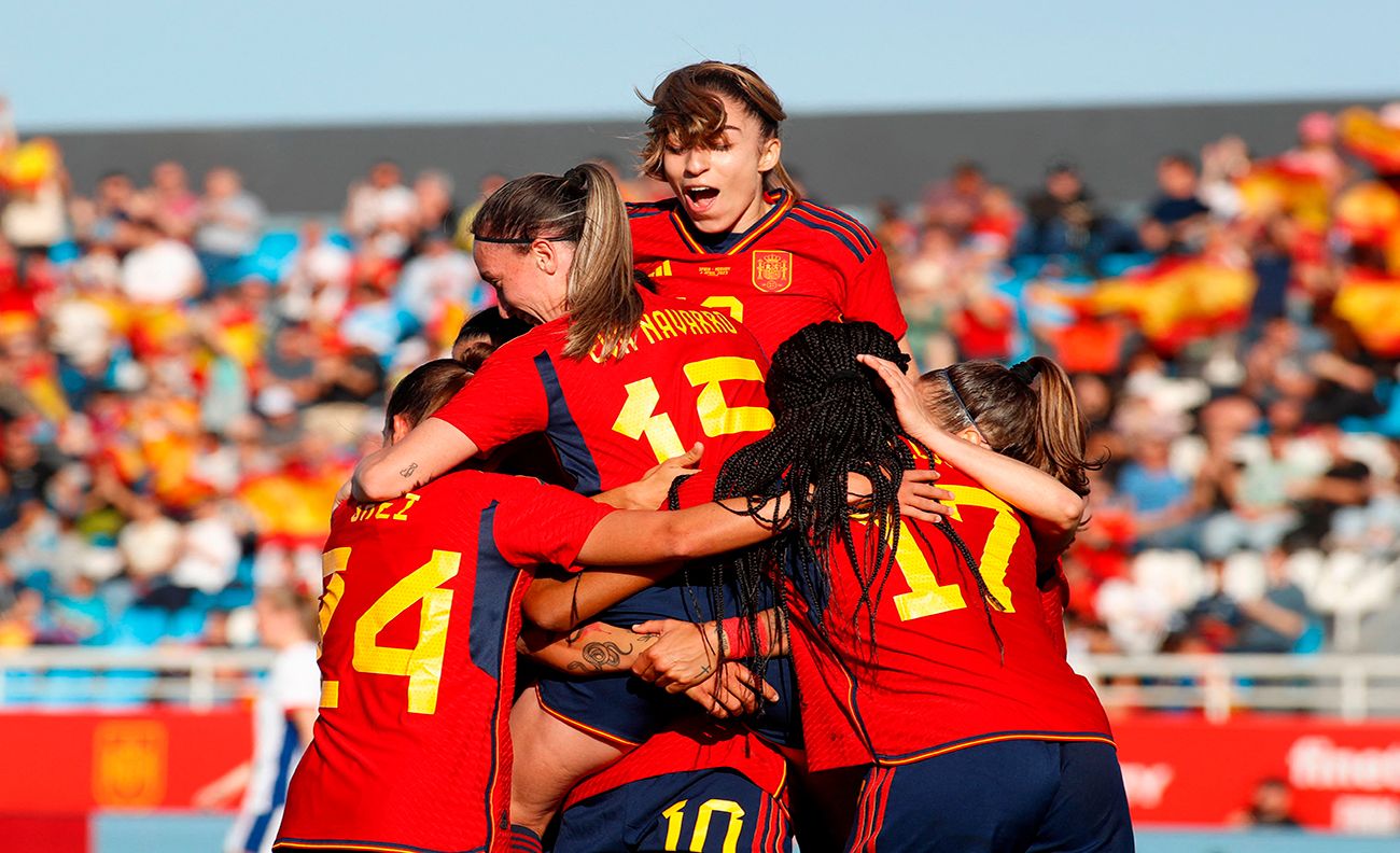 Selección de fútbol española femenina