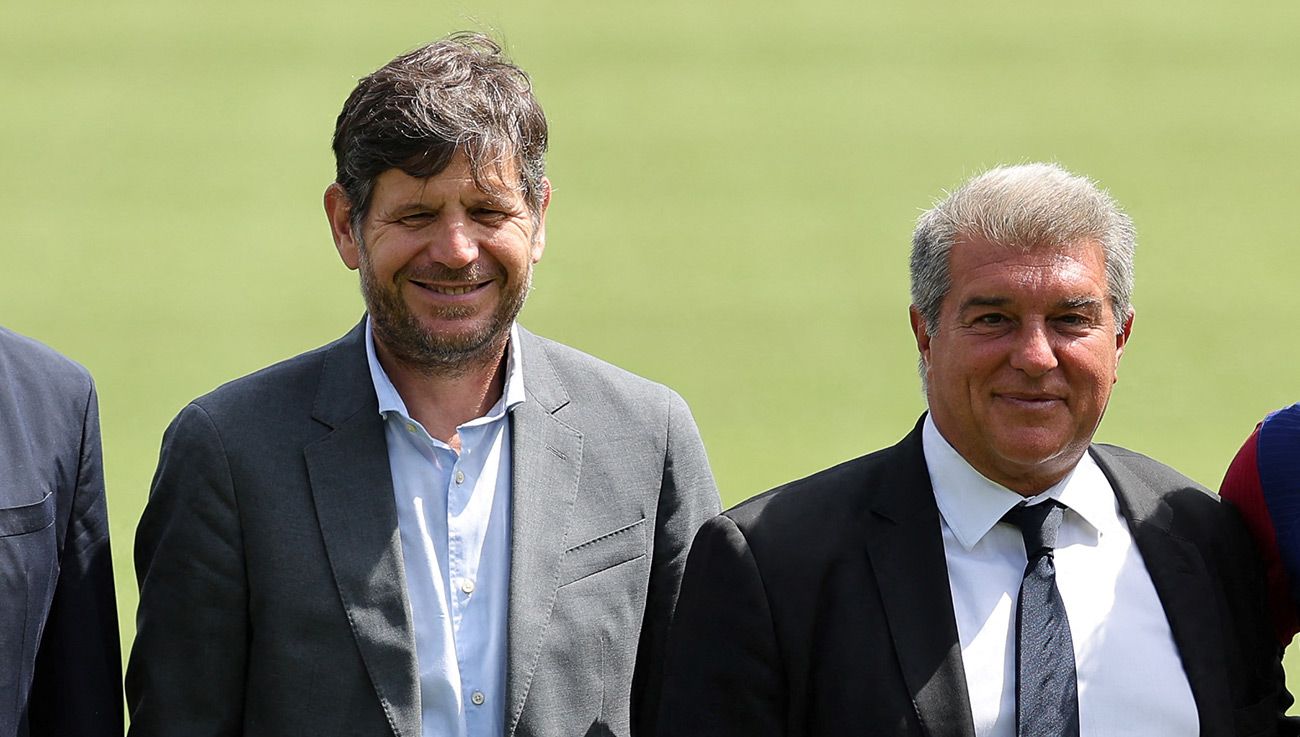 Mateu Alemany y Joan Laporta durante la presentación de Gündogan