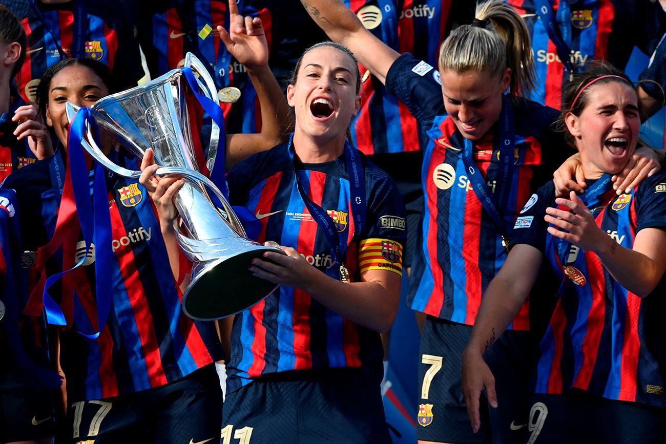 Jugadoras del Barça femení campeonas