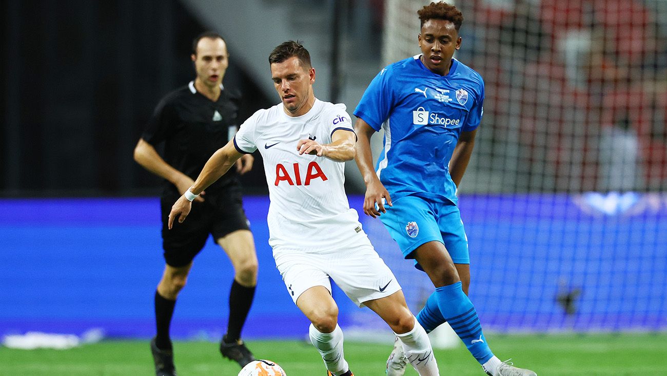 Giovani Lo Celso in a friendly with Tottenham