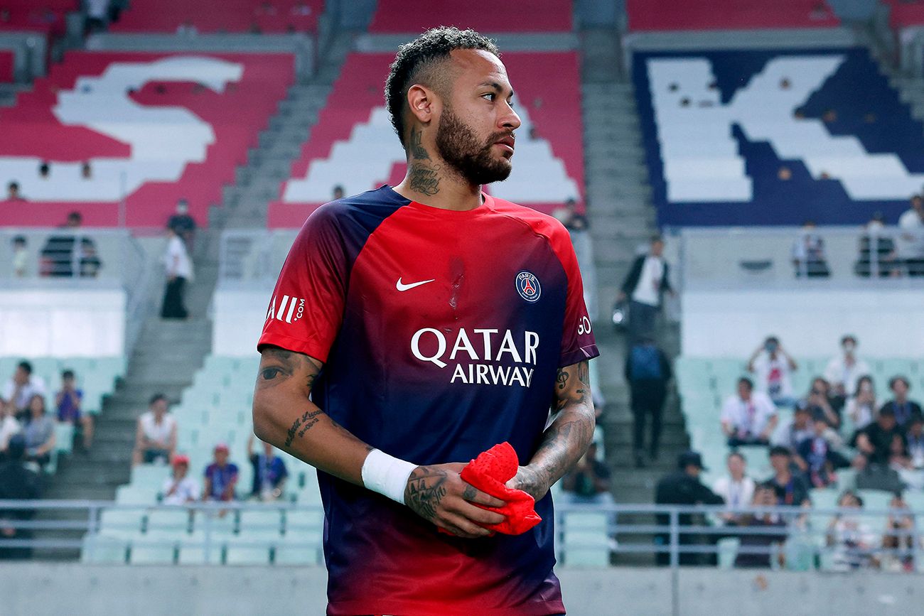 Neymar en el entrenamiento del PSG