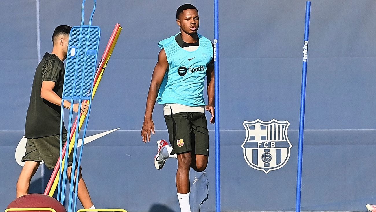 Ansu Fati en un entrenamiento con el FC Barcelona