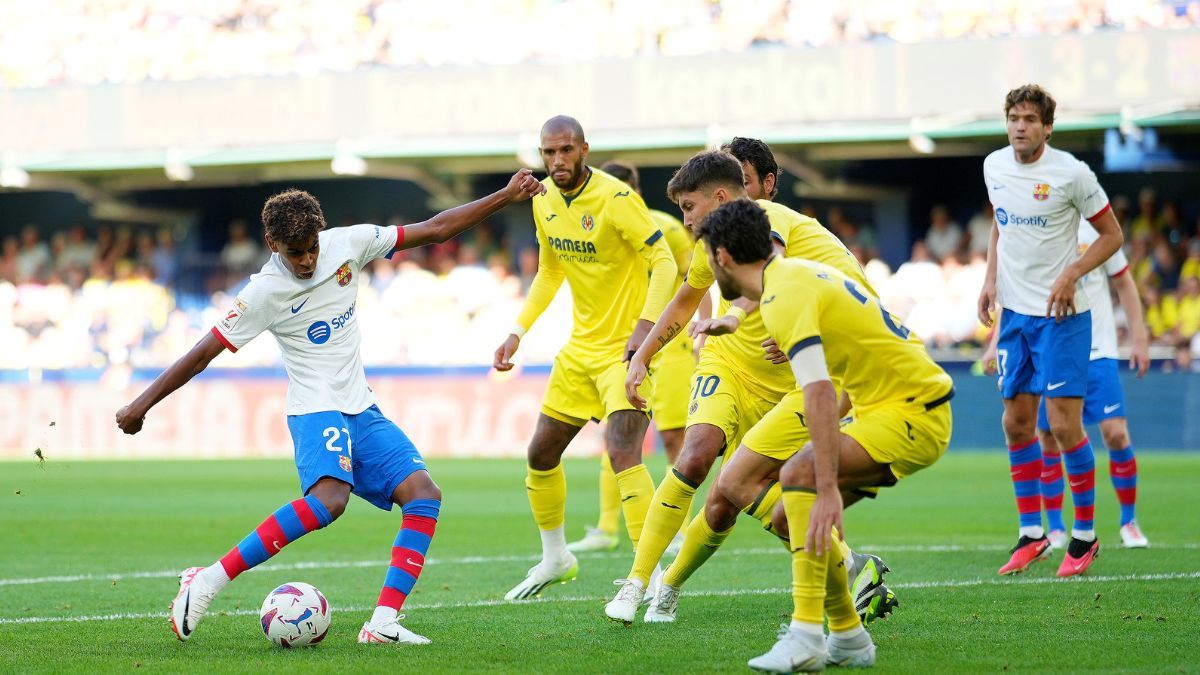 Lamime Yamal en el Villarreal vs FC Barcelona de LaLiga