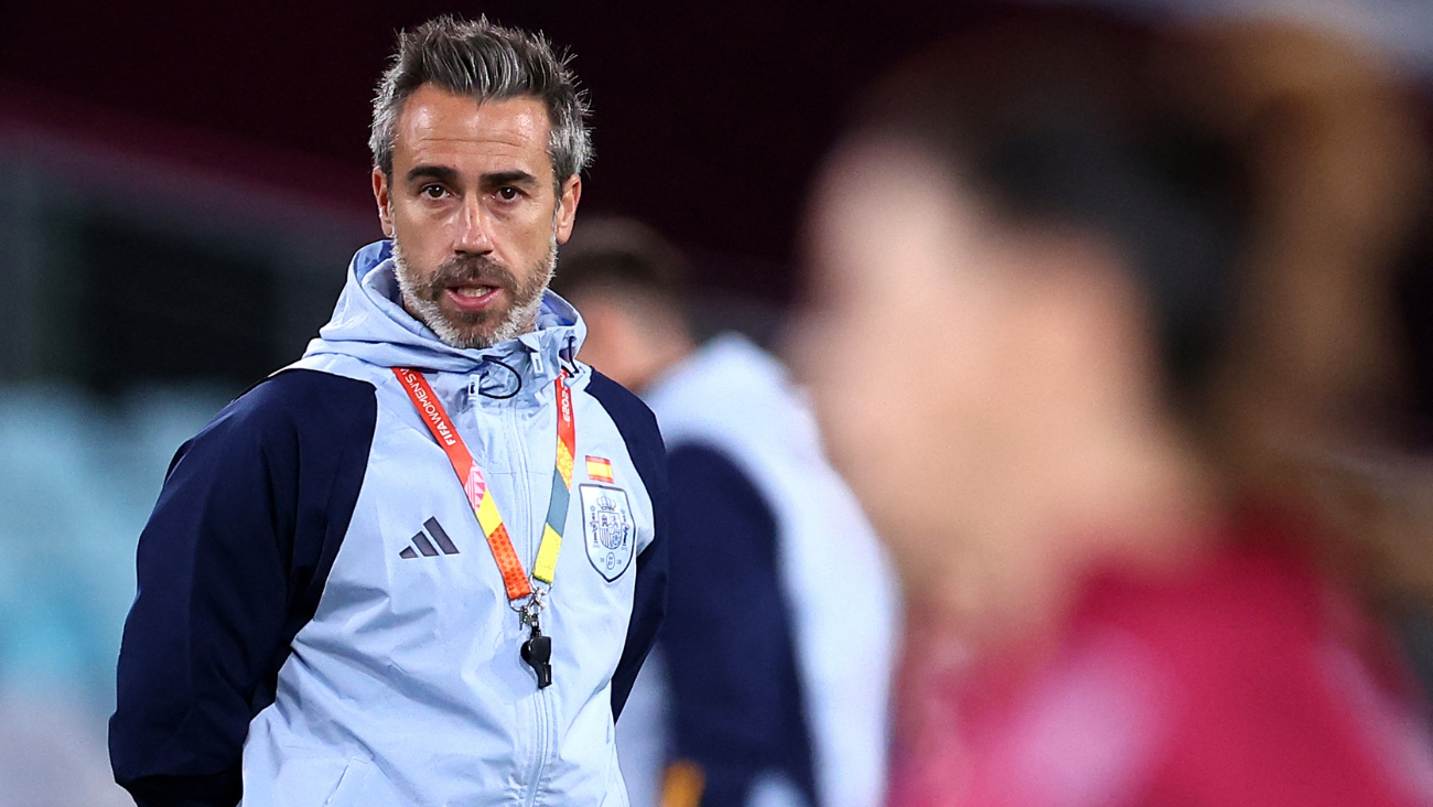 Jorge Vilda con la selección femenina en la RFEF