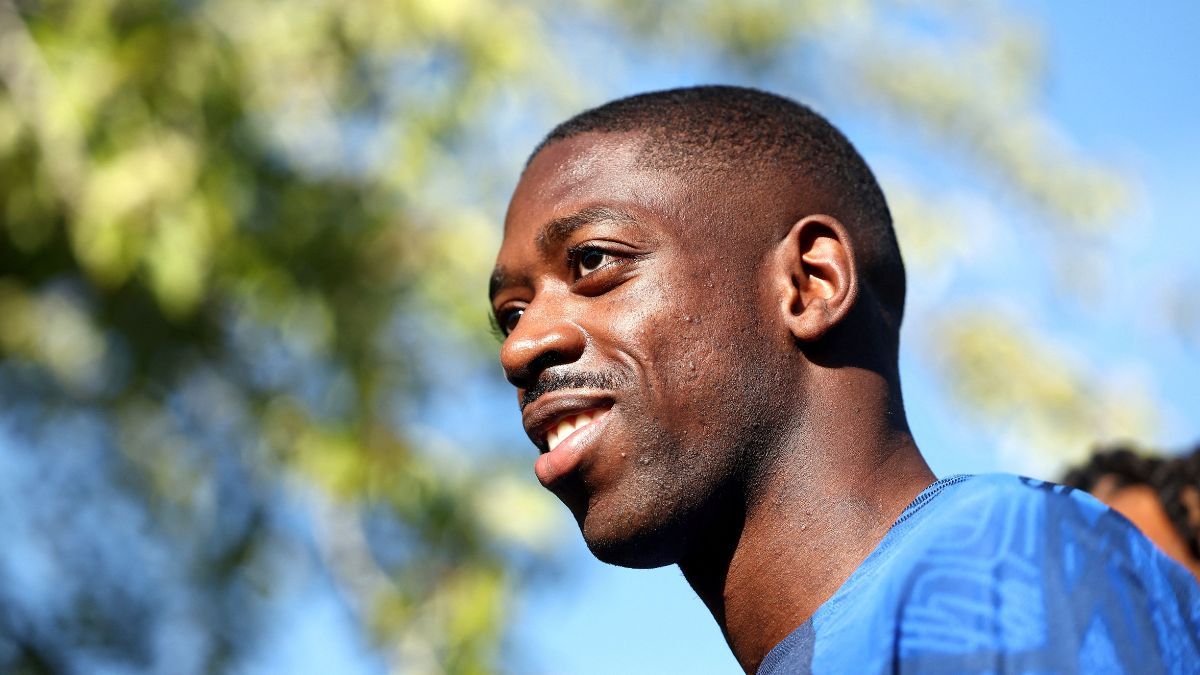 Ousmane Dembélé en un entrenamiento con Francia