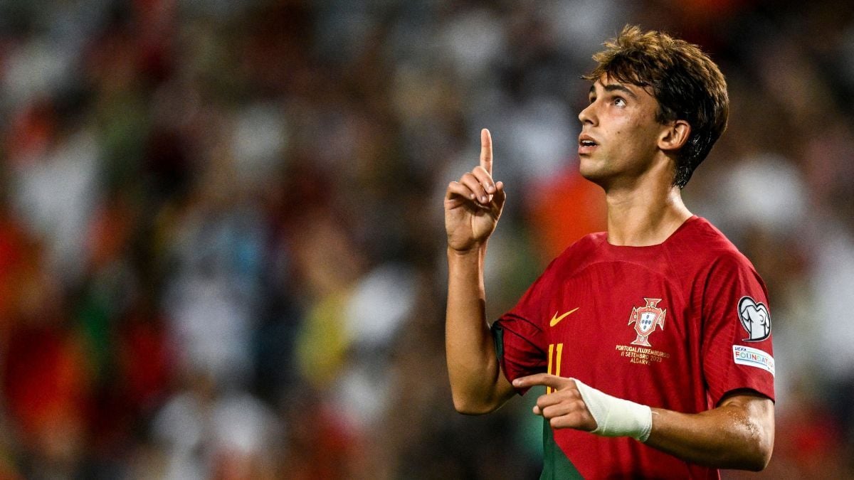 Joao Félix celebra un gol con Portugal