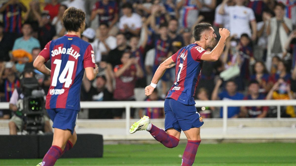 Joao Félix y Ferran Torres en la victoria del Barça ante el Betis