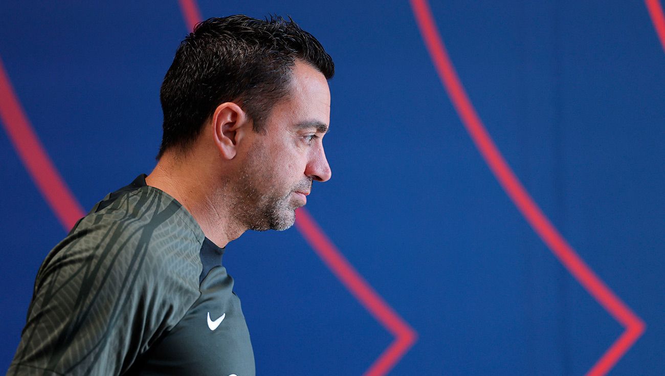 Xavi Hernández durante una rueda de prensa