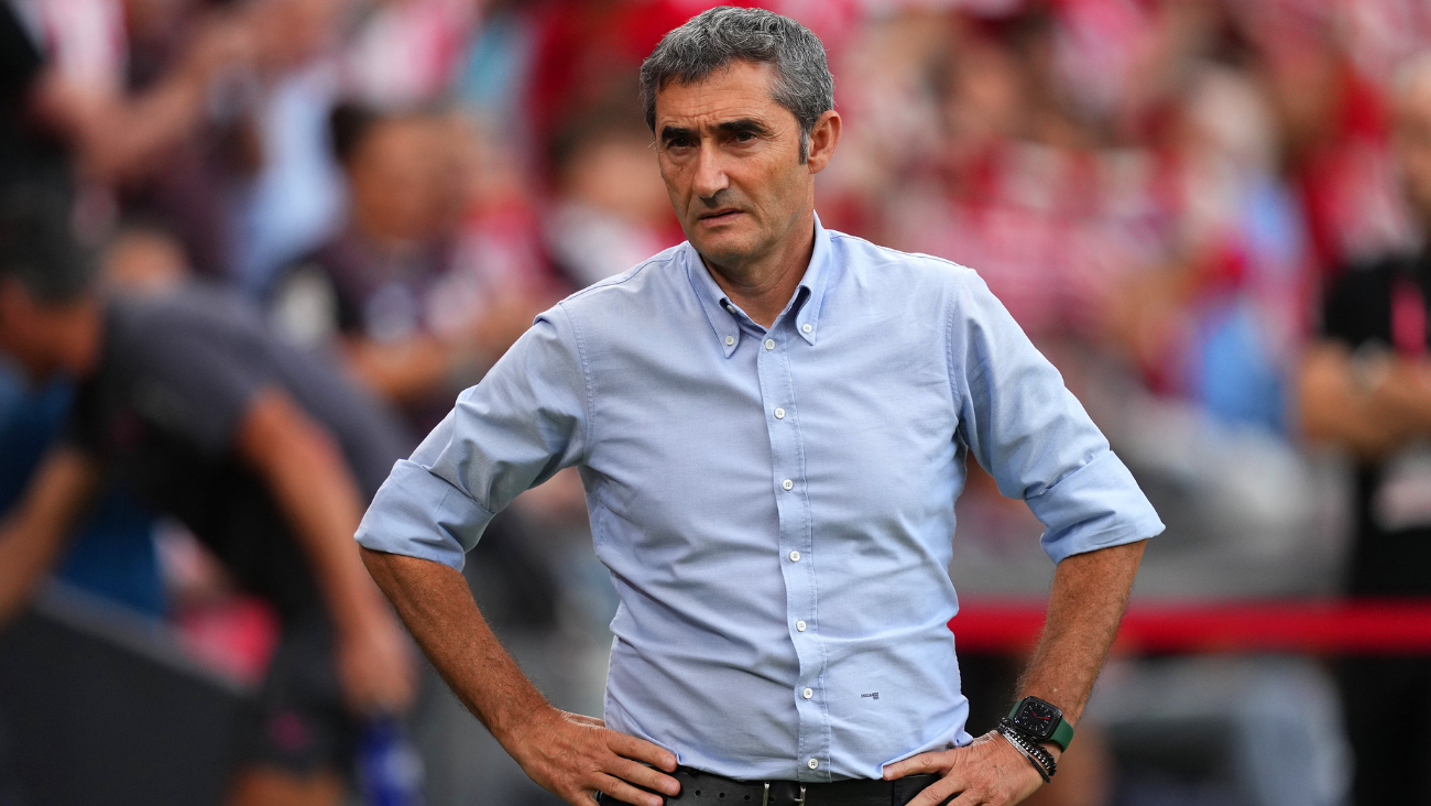 Ernesto Valverde dirigiendo al Athletic de Bilbao en el duelo ante el Getafe CF 