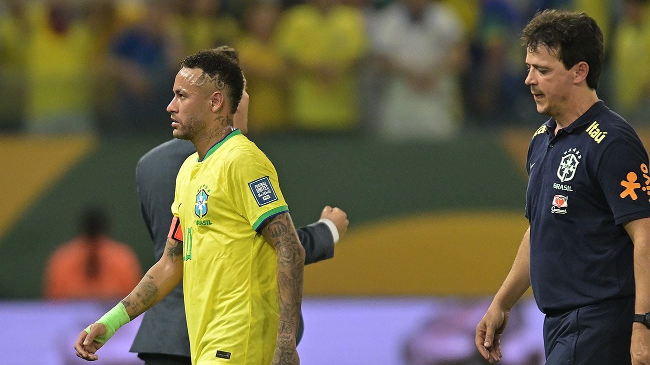 Neymar tras un partido con Brasil