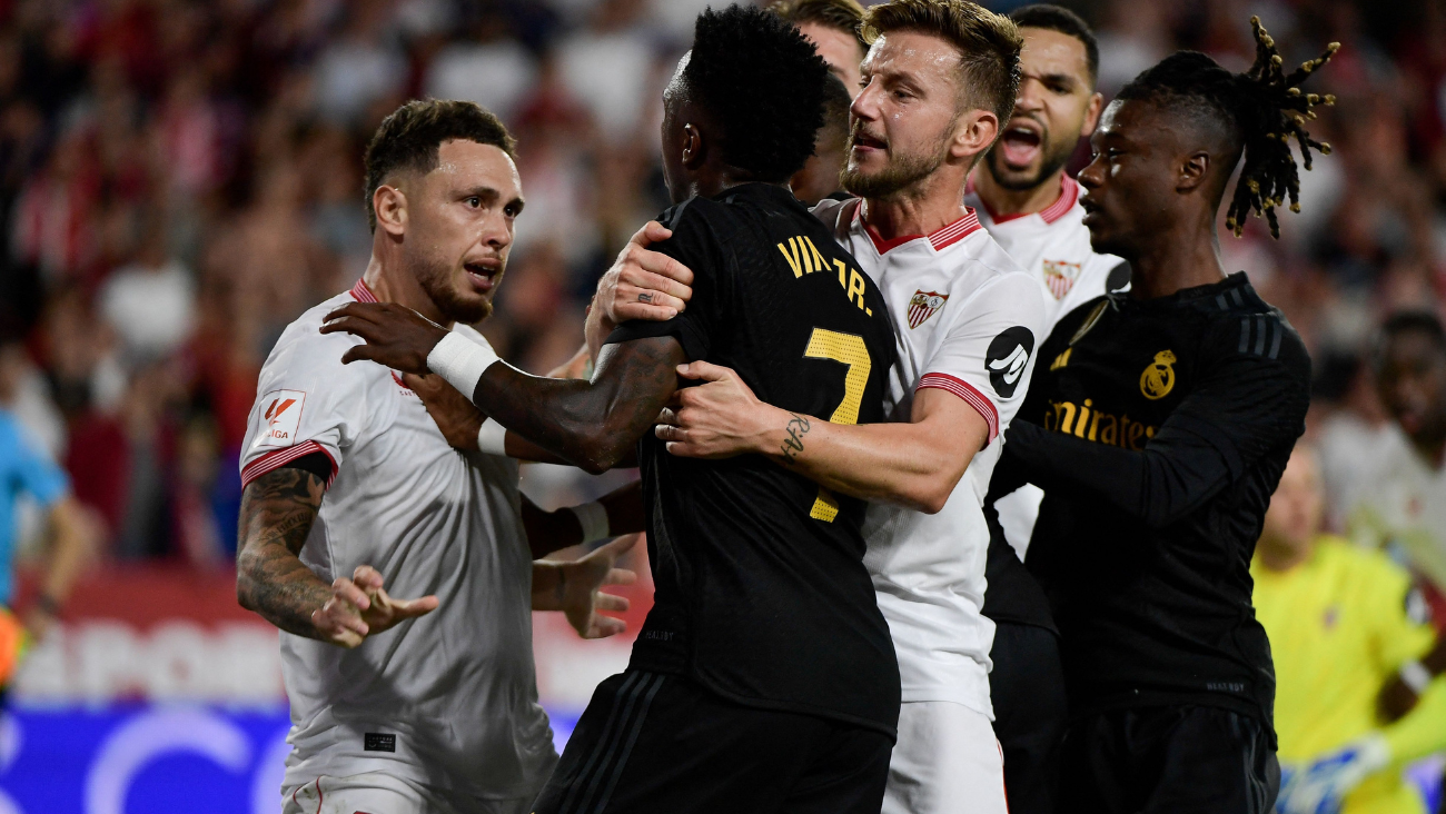 Vinicius en la tángana contra el Sevilla FC