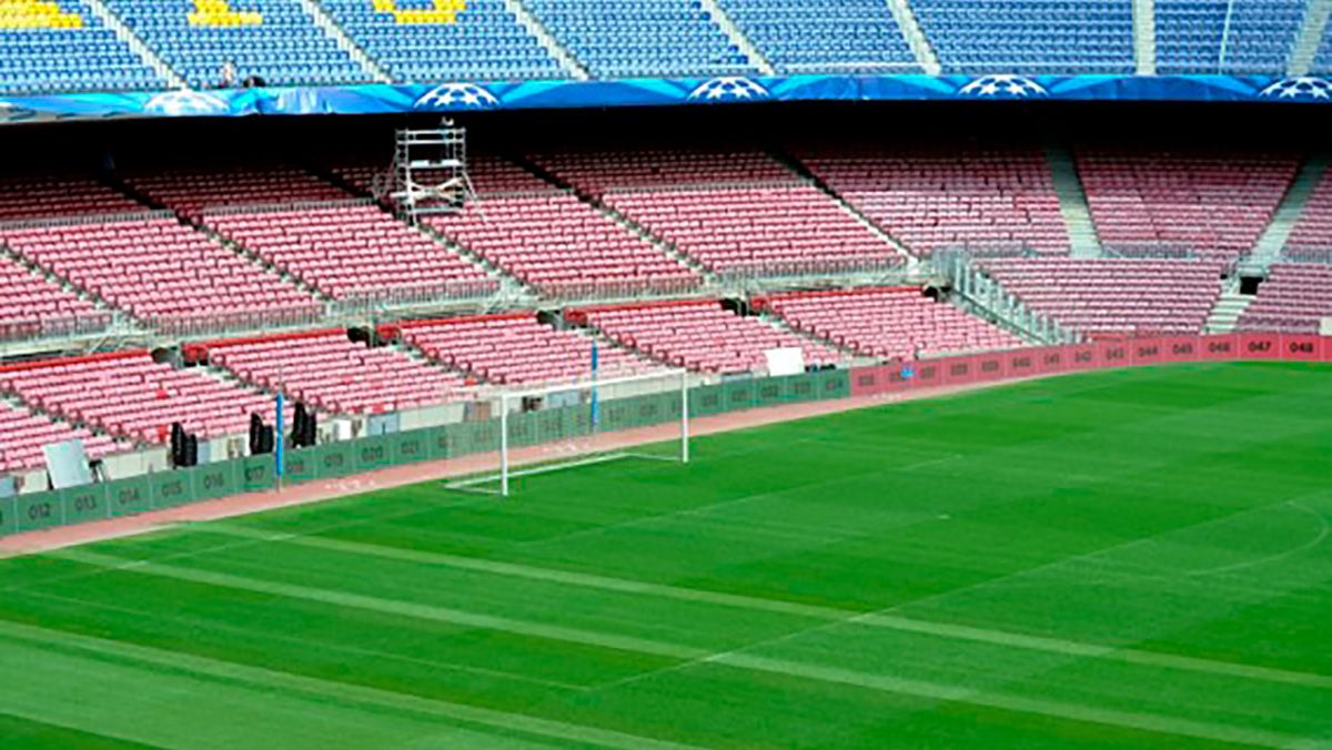 El Camp Nou, antes de un partido del Barça