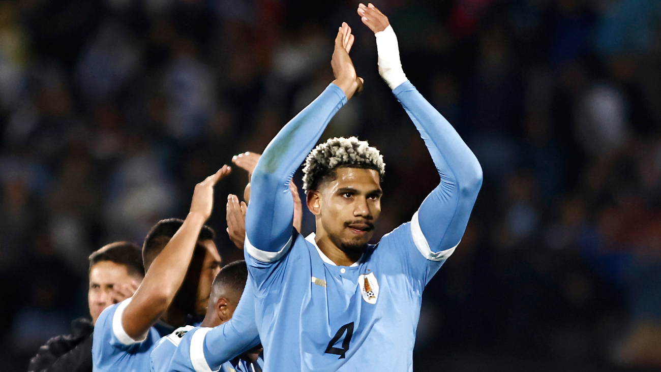 Uruguay's president confident Ronald Araujo will play part in World Cup