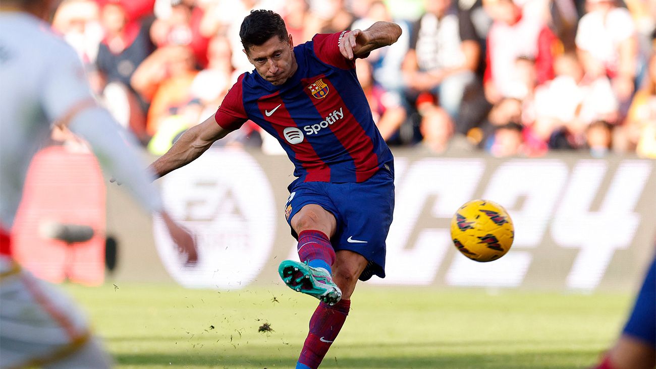 Lewandowski en el partido de liga ante el Rayo Vallecano