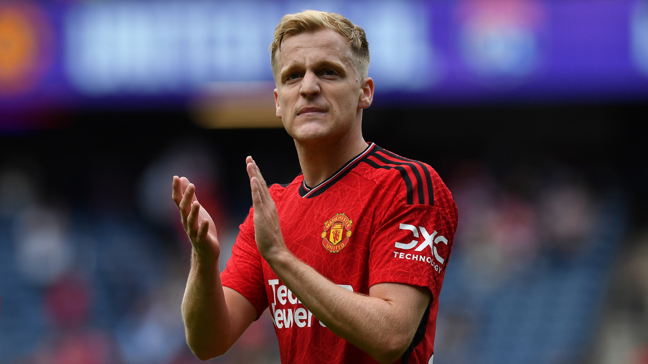 Donny van de Beek con el Manchester United en un amistoso de pretemporada contra el Olympique Lyon