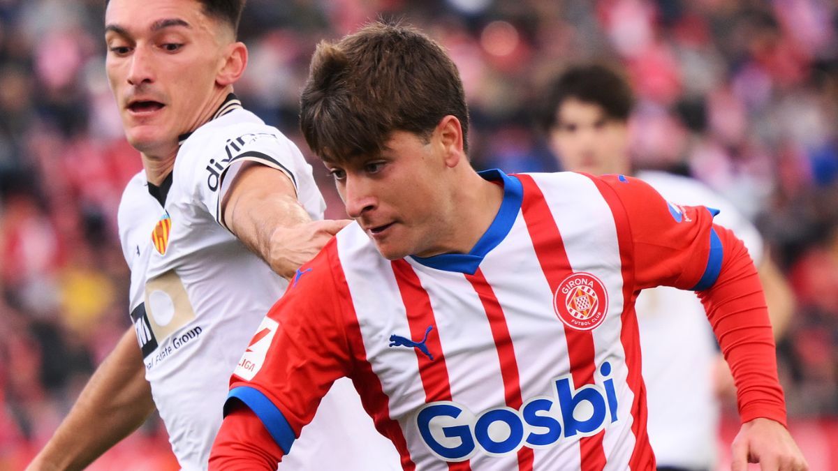 Pablo Torre en un partido con el Girona