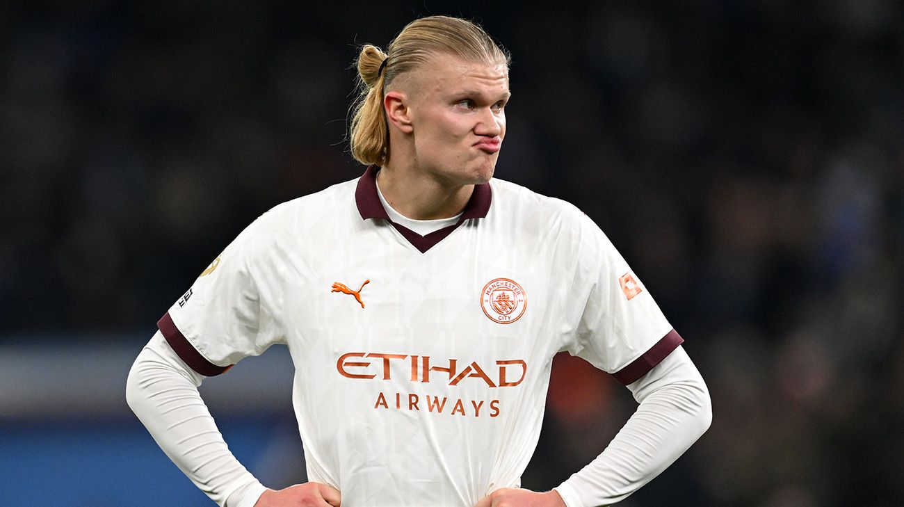 Haaland en la derrota del Manchester City ante el Aston Villa