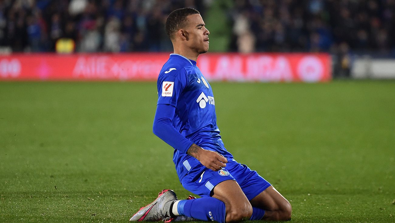 Mason Greenwood celebrando un gol con el Getafe