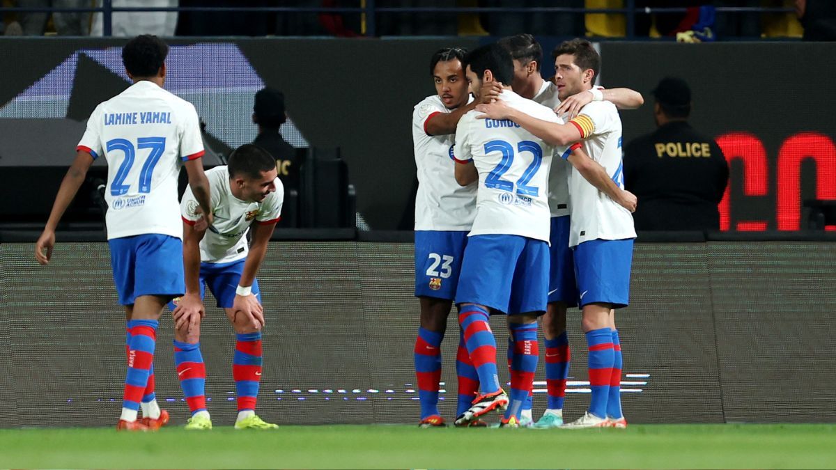 Los jugadores del FC Barcelona celebran un gol