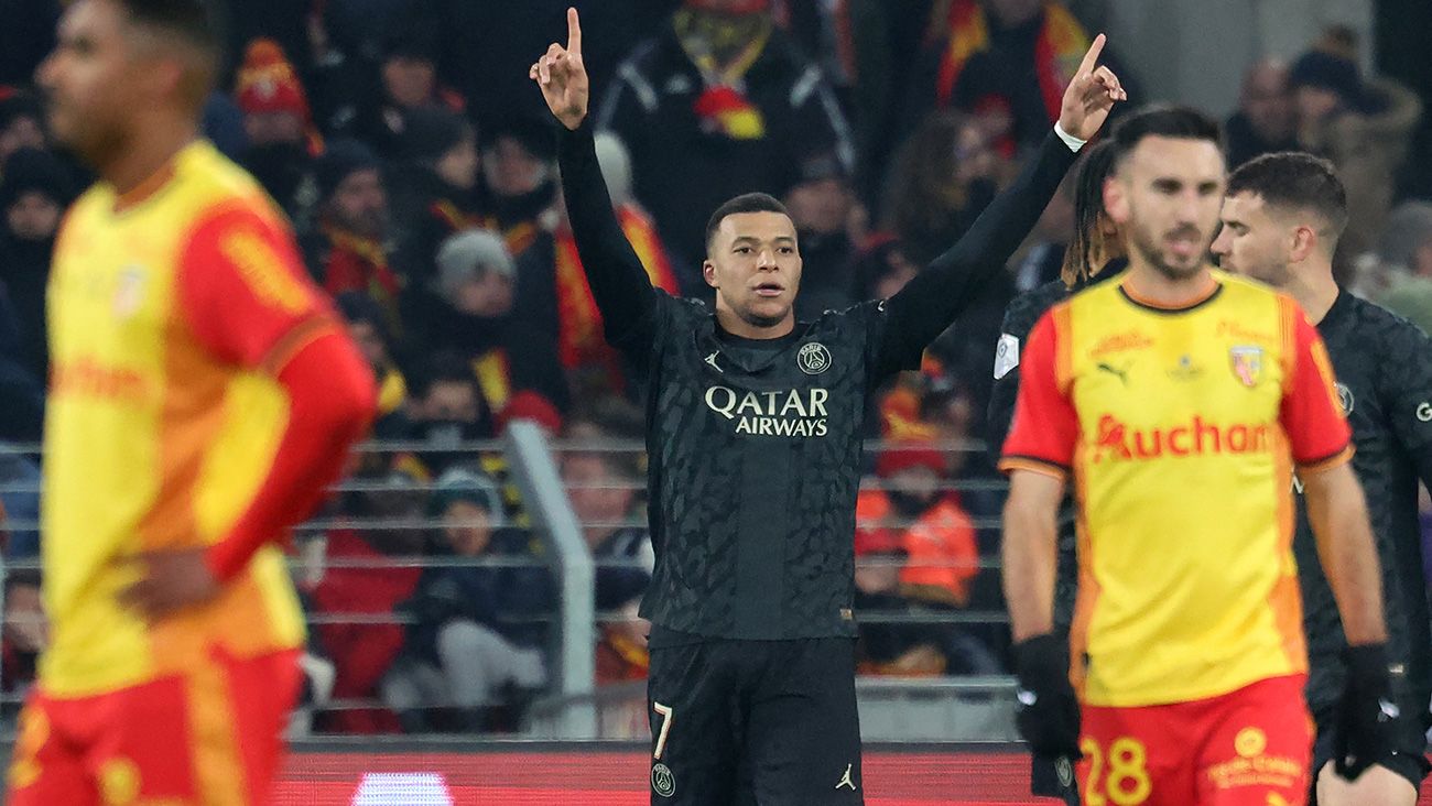 Kylian Mbappé celebra un gol