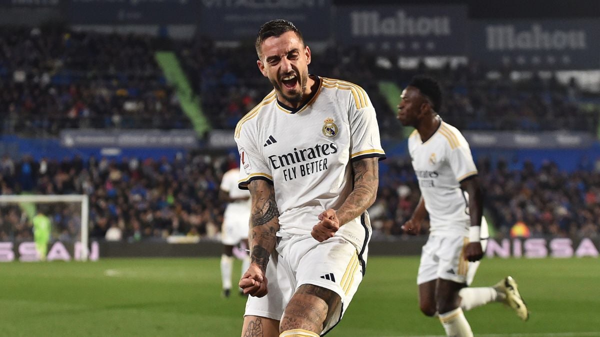 Joselu celebra un gol contra el Real Madrid
