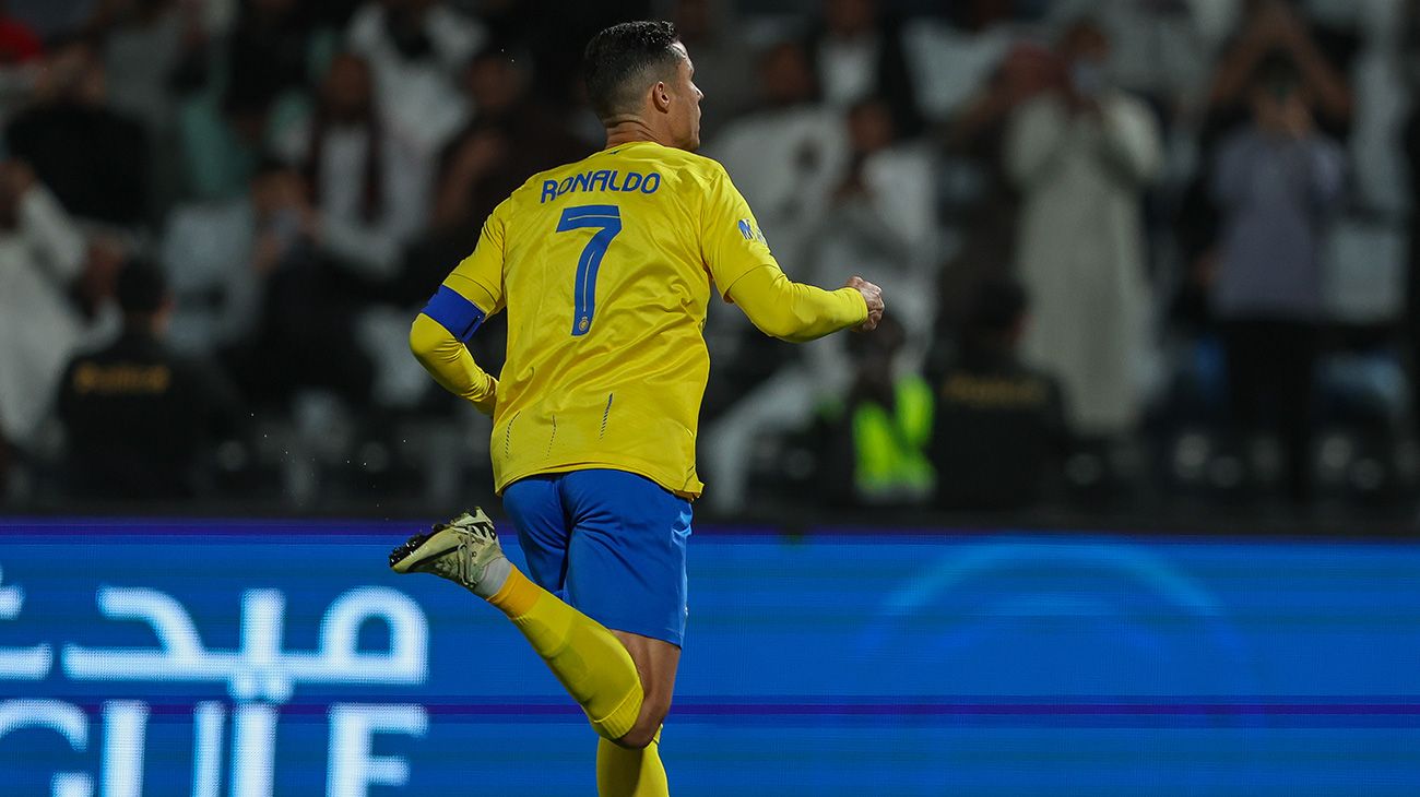 Cristiano Ronaldo festejando un gol con Al Nassr