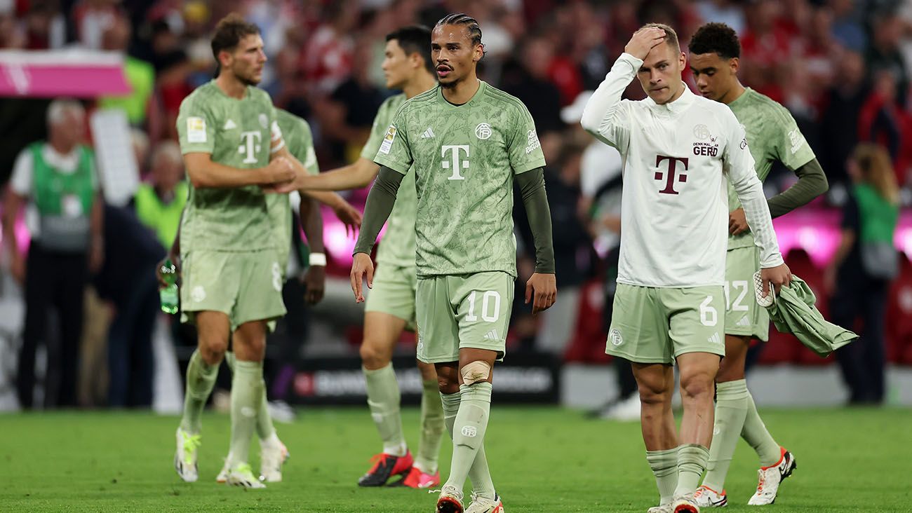 Leroy Sané y Joshua Kimmich se lamentan tras un empate del Bayern en casa