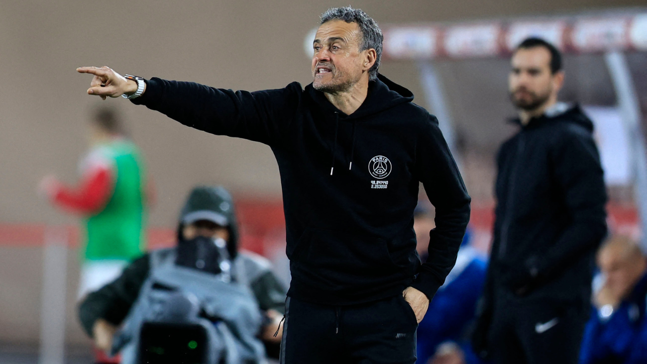 Luis Enrique en el duelo entre el Paris Saint Germain y el Mónaco en la Ligue 1