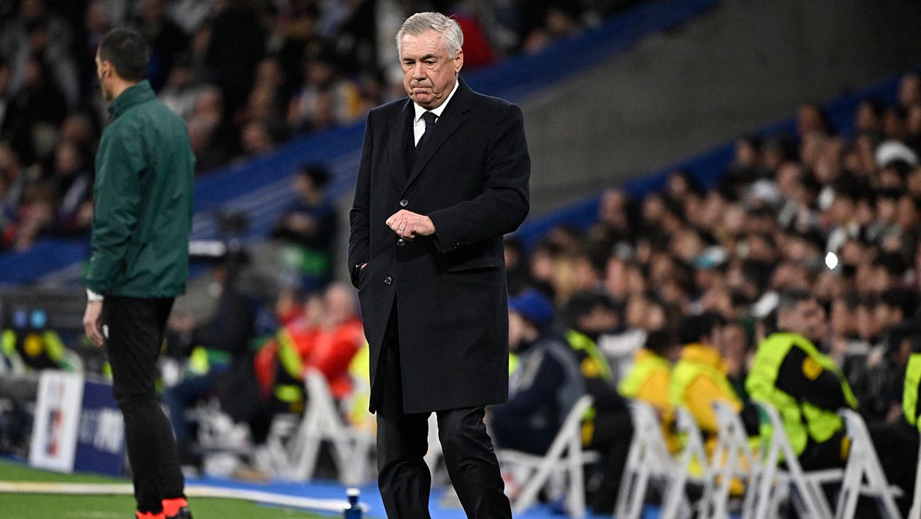 Carlo Ancelotti durante un partido del Madrid